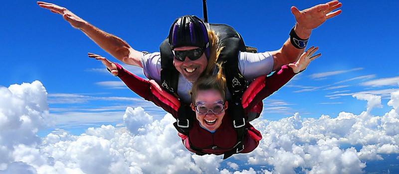 What to Know Before Couple Skydiving | Skydive Monroe